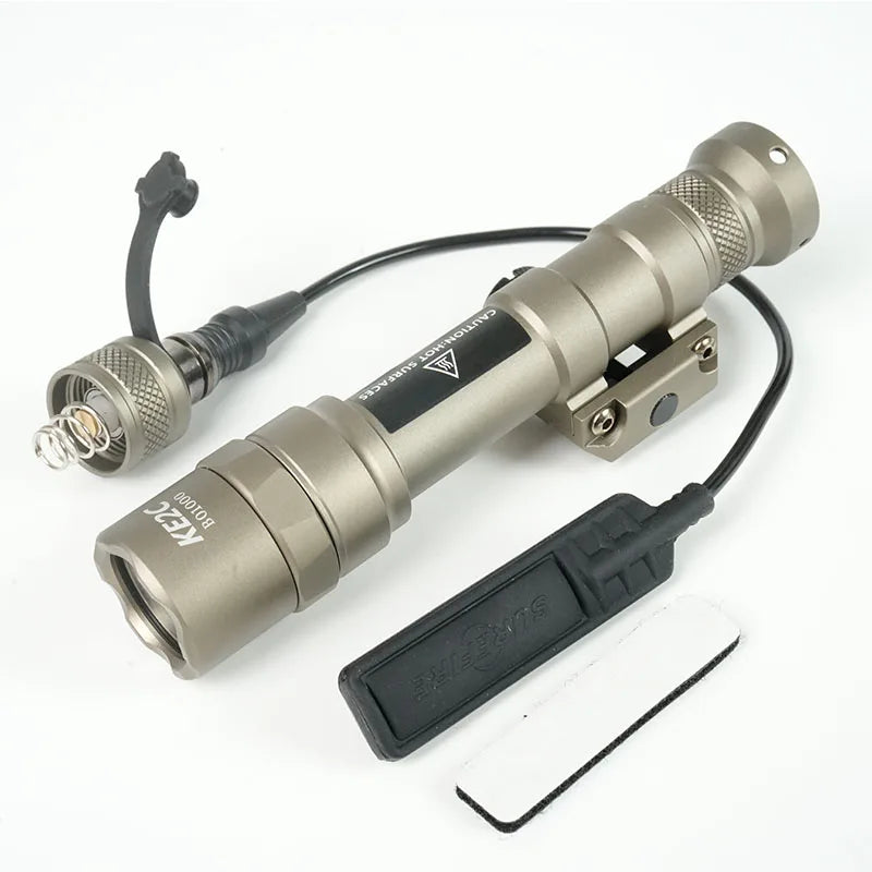 Tactical SF M300C M600C Metal Flashlight Strobe Scout Light for Airsoft Hunting 20mm Rail